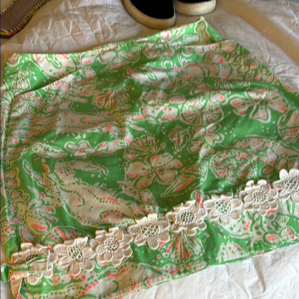 Lilly Pulitzer crab mini skirt